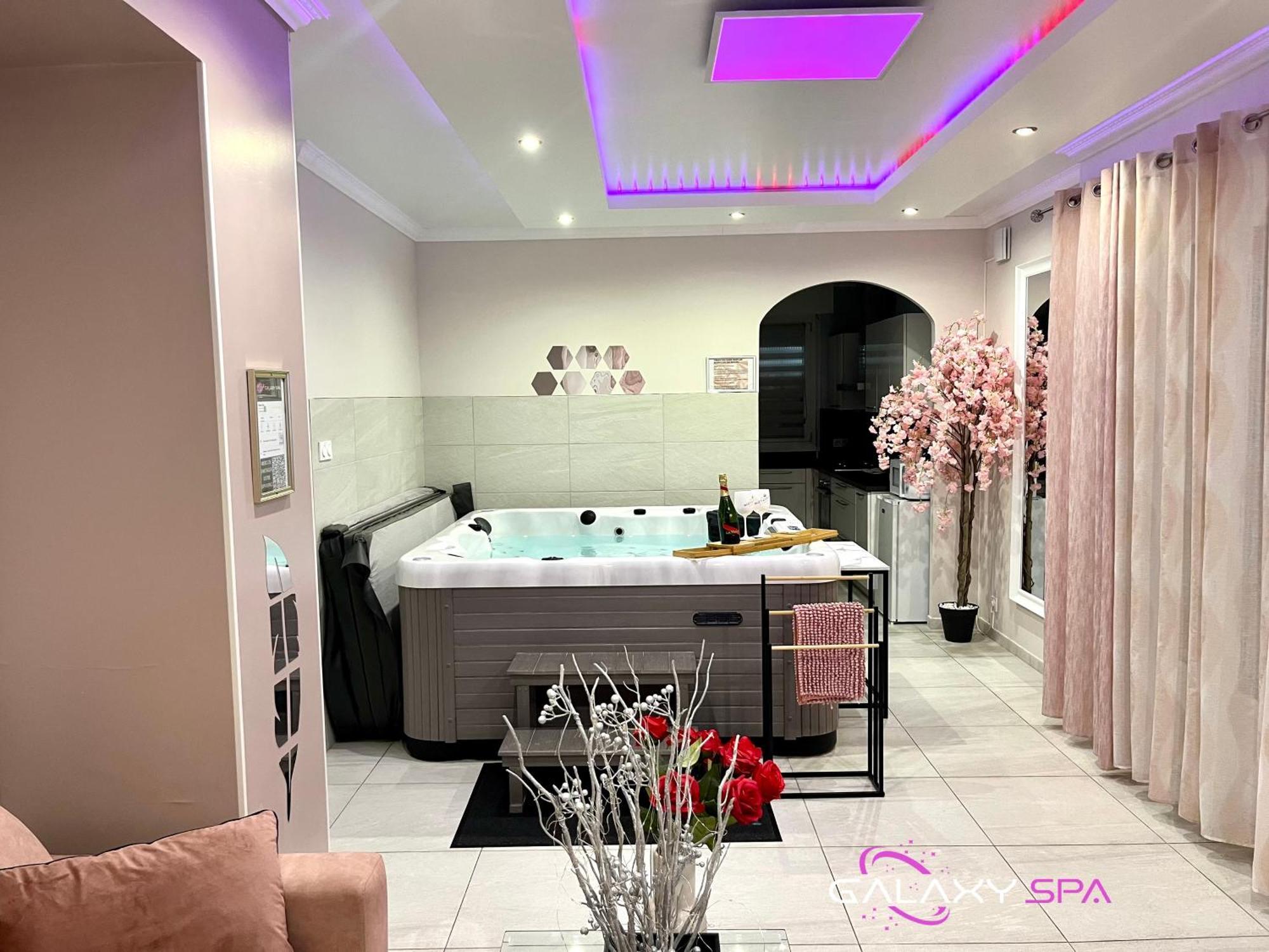 Galaxy Spa - Suite Venus Jacuzzi Et Sauna Privatif Champigneulles Exteriér fotografie