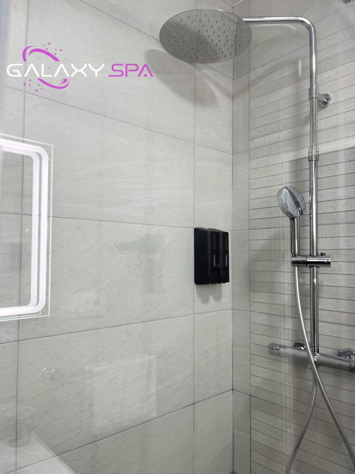 Galaxy Spa - Suite Venus Jacuzzi Et Sauna Privatif Champigneulles Exteriér fotografie