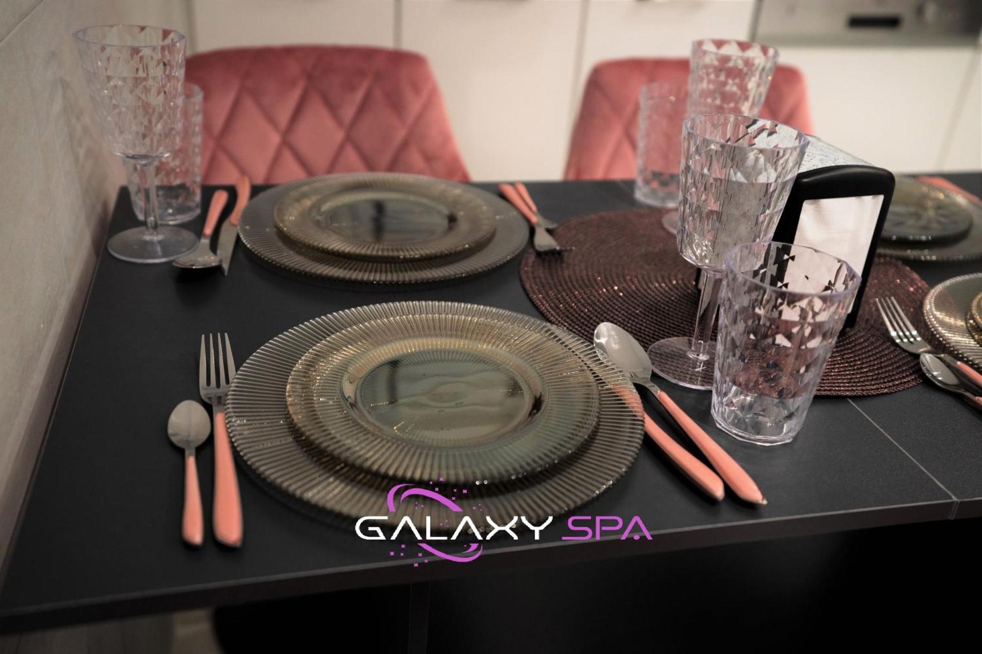 Galaxy Spa - Suite Venus Jacuzzi Et Sauna Privatif Champigneulles Exteriér fotografie
