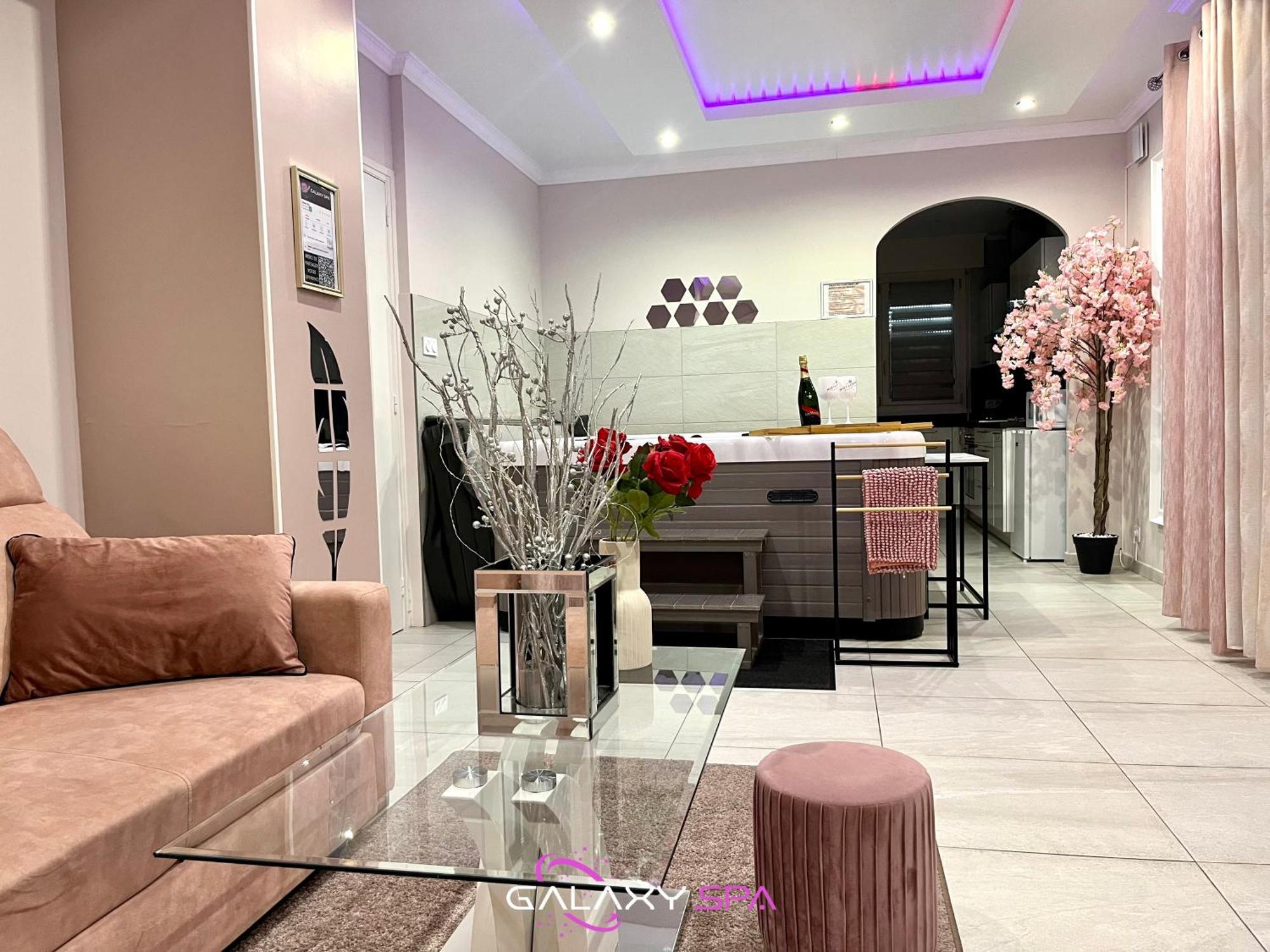 Galaxy Spa - Suite Venus Jacuzzi Et Sauna Privatif Champigneulles Exteriér fotografie