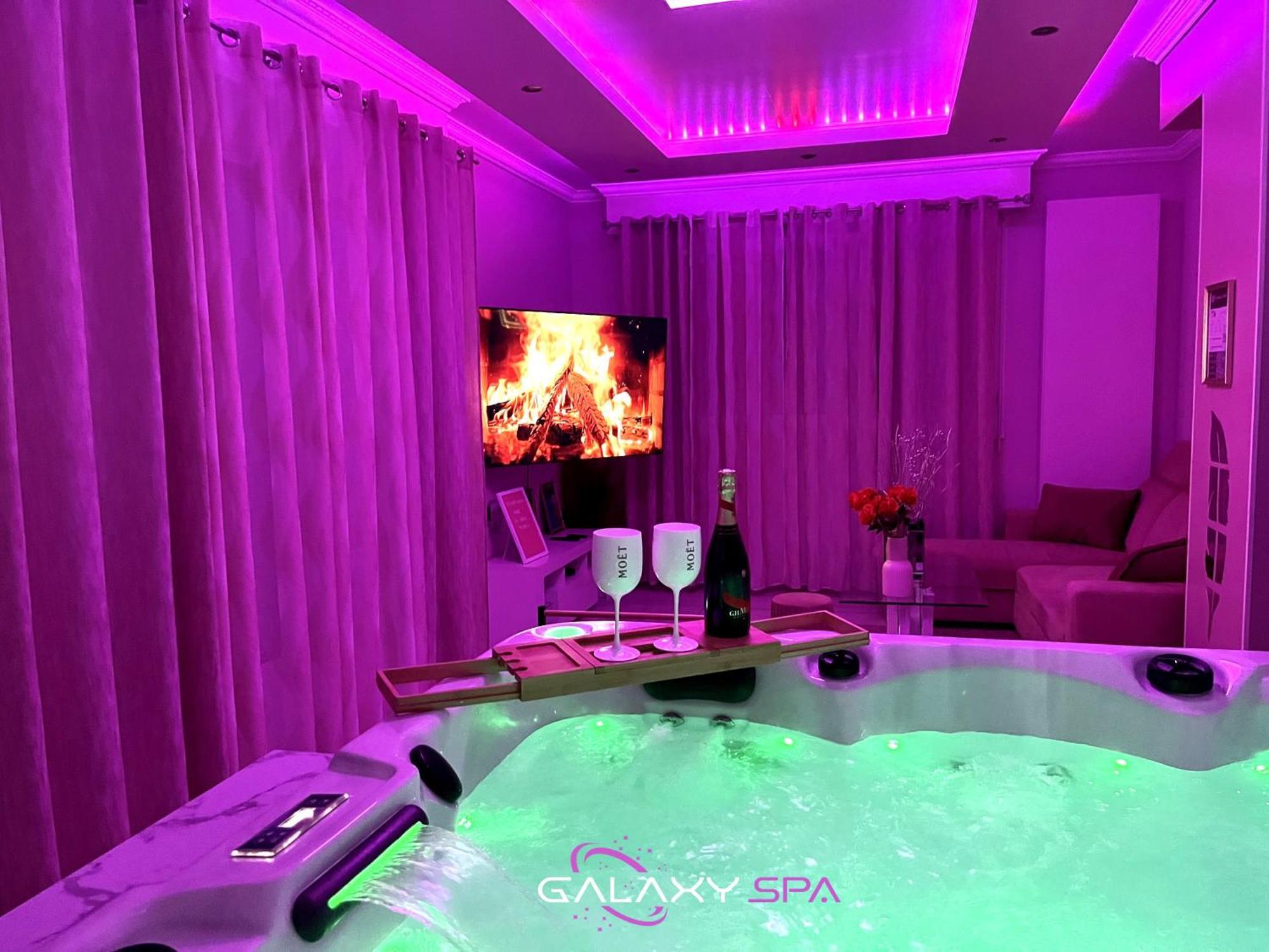 Galaxy Spa - Suite Venus Jacuzzi Et Sauna Privatif Champigneulles Exteriér fotografie